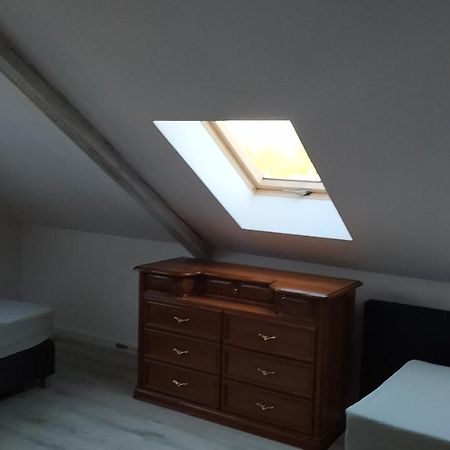 Apartament Witkacego Czerwony Słupsk Exterior foto