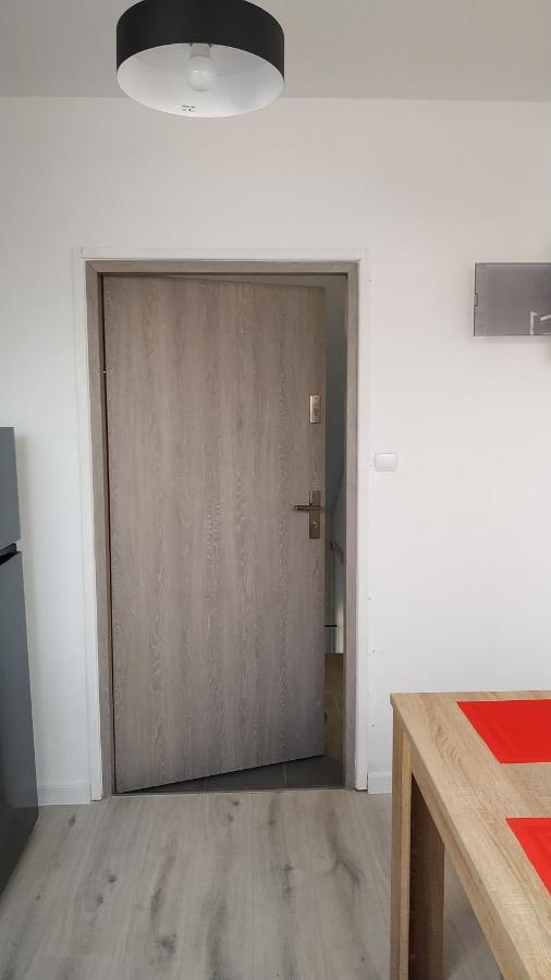 Apartament Witkacego Czerwony Słupsk Exterior foto
