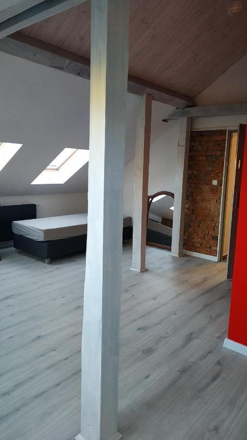 Apartament Witkacego Czerwony Słupsk Exterior foto