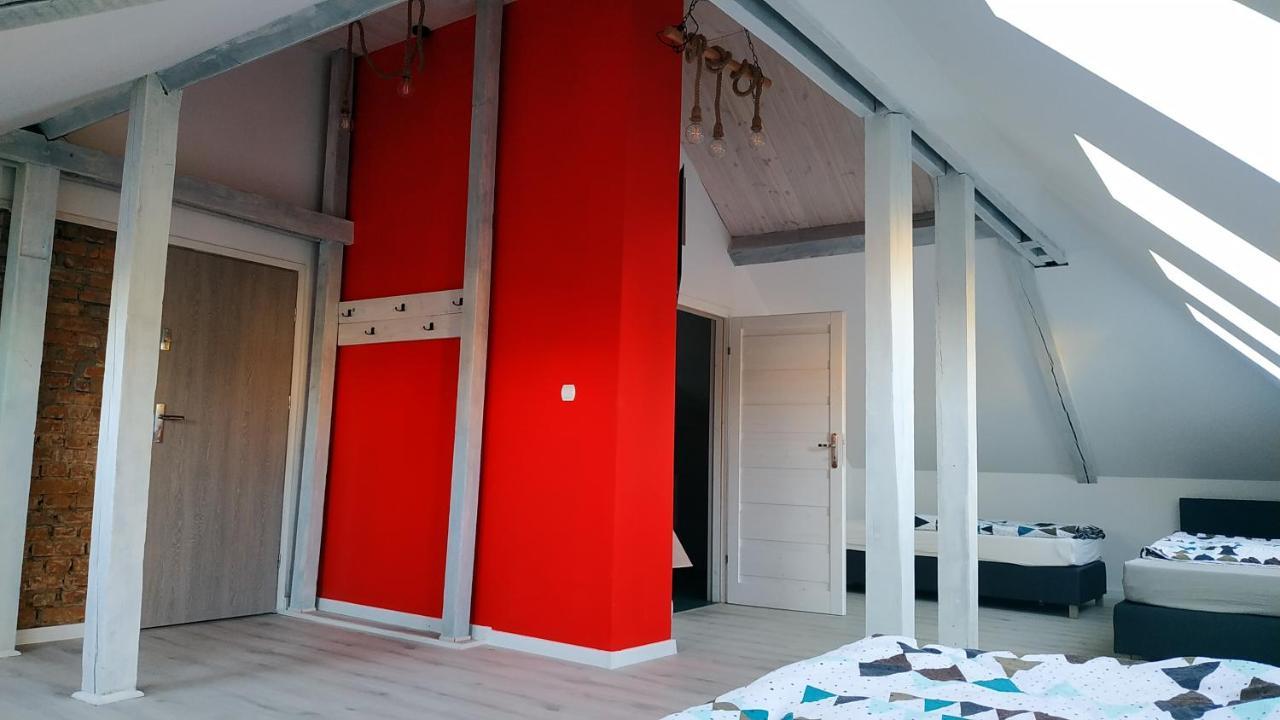 Apartament Witkacego Czerwony Słupsk Exterior foto